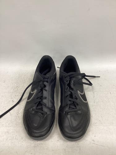 Nike (Used) Size M 8.5 (W 9.5) Black Indoor Cleats