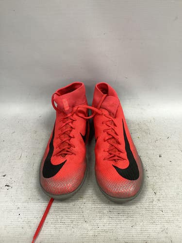 Nike (Used) Size M 7.5 (W 8.5) Red Indoor Cleats