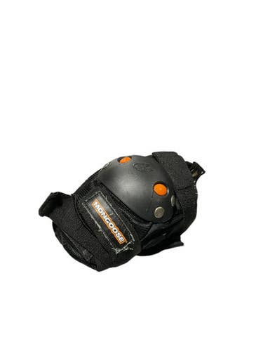 Used Mongoose Inline Protective Set Black SM 11834-S000041258