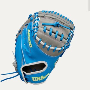 New 2025 FALL 34IN RHT SKY BLUE/GREY CATCHERS MITT A2000 11834-WILWBW10349134