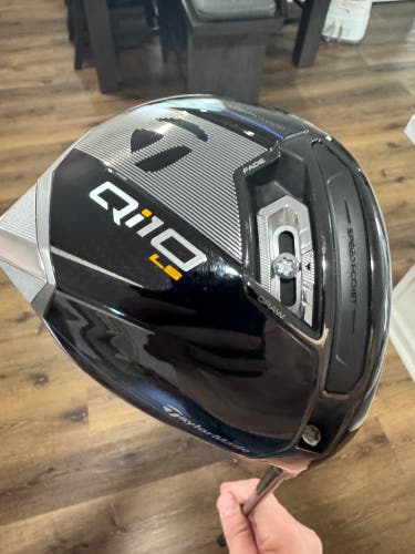 Men's TaylorMade Qi10 LS Right Handed Driver Regular Flex Loft 8 (Used)