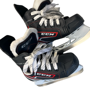 Used CCM FT340 Youth Hockey Skate Youth 09.0 11682-S000122657