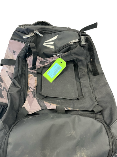 Used Easton BACKPACK BB/SB Player Backpack Black 11682-S000122635