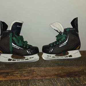 Bauer Hockey Skates 6 (Used)