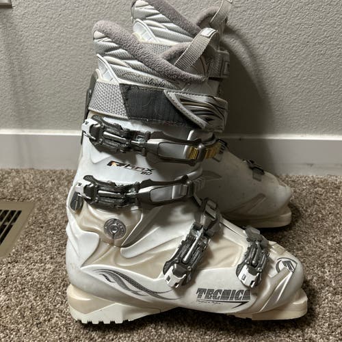 Tecnica Phnx 80 Ski Boots Mondo 25.5 / Women’s  8 / 295mm