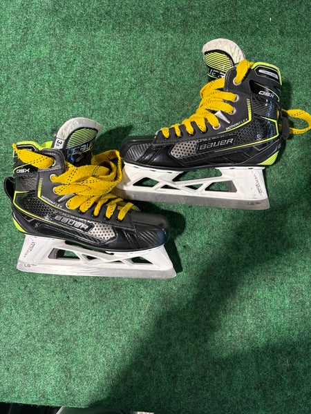 Junior Bauer GSX Hockey Goalie Skates (Regular) | Size 3.5 (Used)