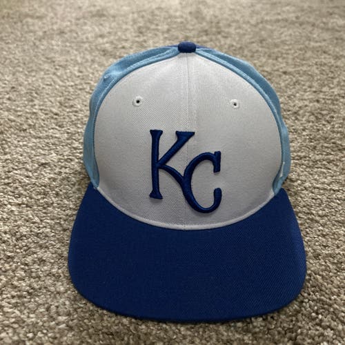 Kansas City Royals Snapback Hat Blue/Lt Blue Embroidered Logo MLB '47 Brand