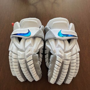 Nike Vapor Premier Lacrosse Gloves (Medium)