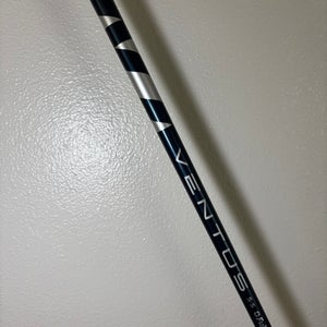 Fujikura Ventus Blue 5-S Shaft Stiff Flex Graphite Shaft (Used)