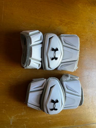 Under Armour Revenant Arm Pads (Used)