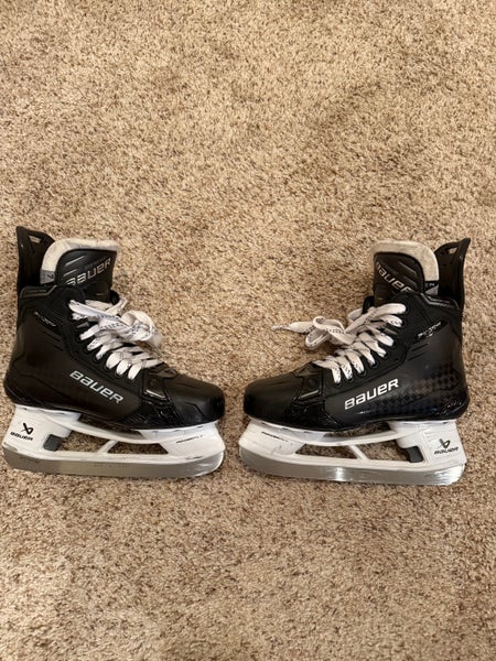 2024 Bauer Supreme Shadow Hockey Skates Regular Width 7 (Used)