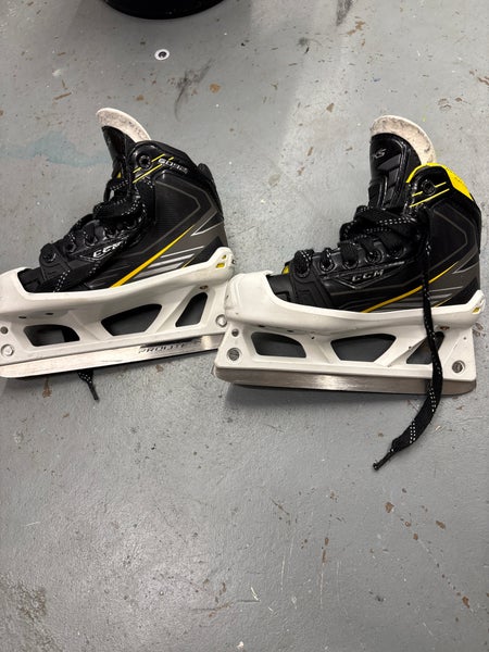CCM Tacks 6092 Hockey Goalie Skates Size 1.5 (Used)