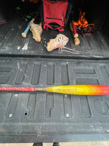 2024 Easton Hype Fire Composite Bat (-8) 23 oz 31" (Used)