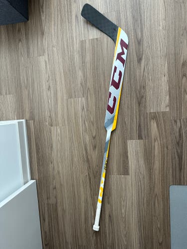 Senior CCM EFLEX 5 Pro Regular Goalie Stick 26" Paddle (Used)