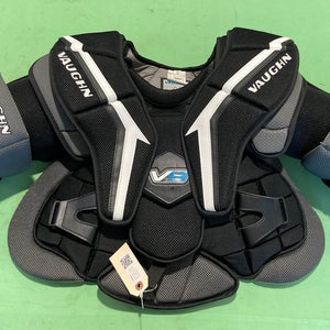 Used Junior SM/MD Vaughn Velocity V9 Goalie Chest Protector