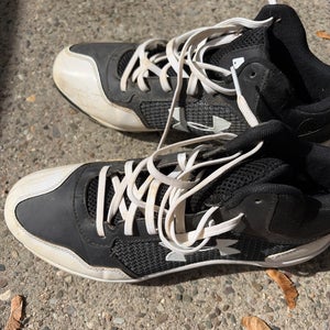 Black Men's Size M 10.0 (W 11.0) Under Armour High Top Molded Cleats (Used)
