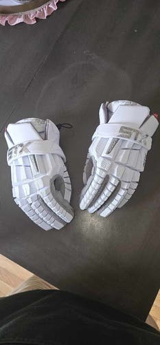 STX Surgeon RZR2 Lacrosse Gloves Medium (New)