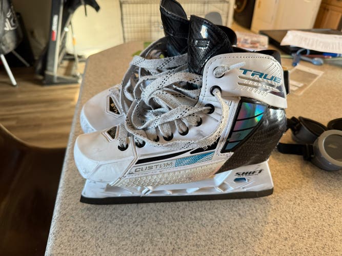 True TF Custom Pro Hockey Goalie Skates Size 6.5 (Used)