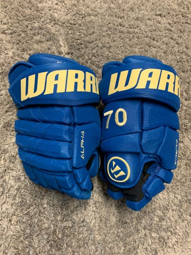 Warrior Alpha DX Pro Stock Hockey Gloves 13” Sundqvist St Louis Blues Winter Classic