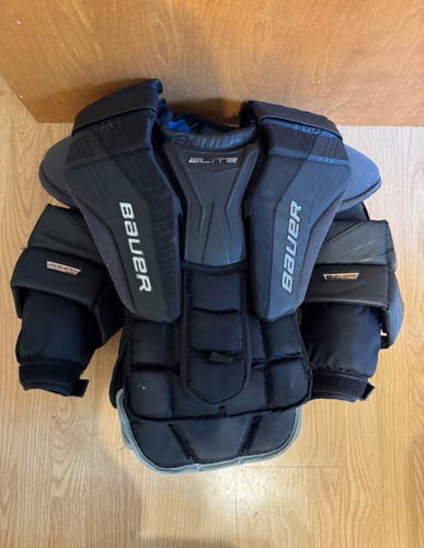 Medium Bauer Elite Goalie Chest Protector