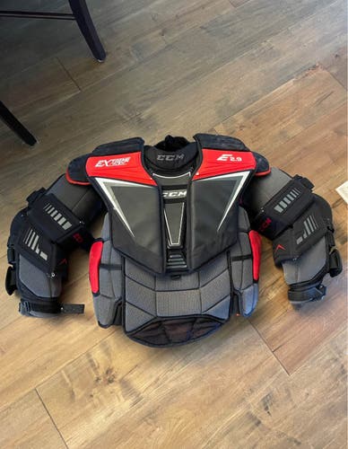 Medium CCM eflex 2.9 Goalie Chest Protector