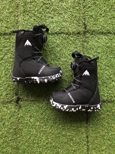 Kid's 11C Burton Grom Boa Snowboard Boots (Used)