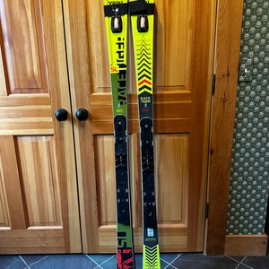 Volkl Racetiger SL 157 cm Racing Skis Without Bindings (Used)