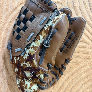 Brown Adidas Easy Close RH Baseball Glove 10" (Used)