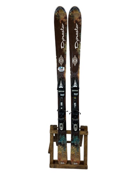 158cm Dynastar Legend Eden Skis W/ Tyrolia SP100 Bindings