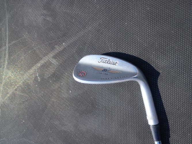 Men's Titleist Right Handed Wedge Regular Flex 56 Degree Steel Shaft (Used)
