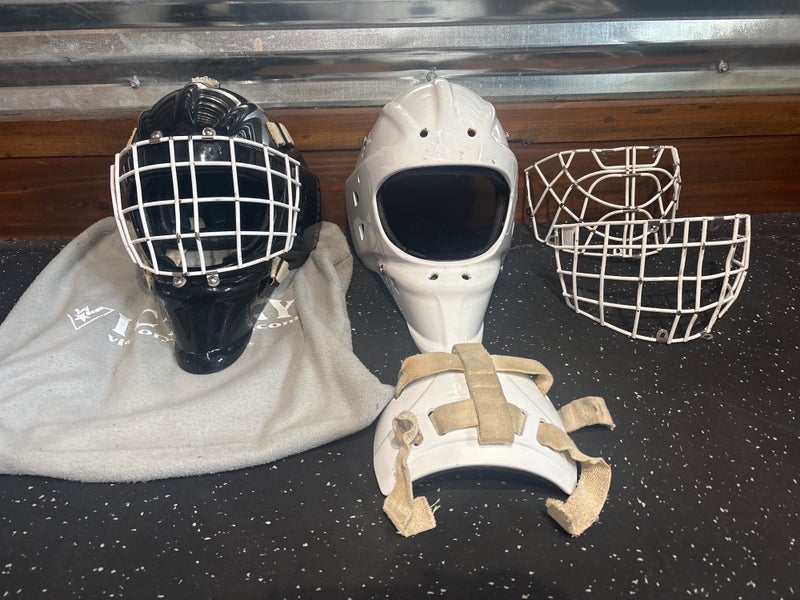 Senior 2021 Medium Unknown Goalie Mask (Used)