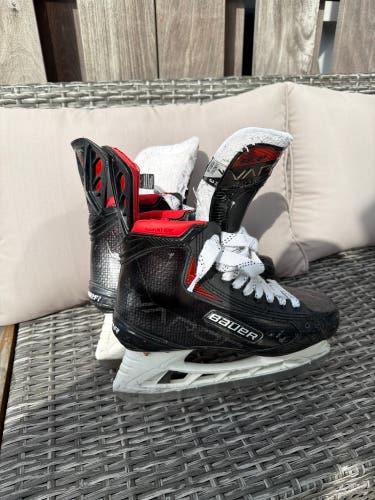 Bauer Vapor 3X Pro Hockey Skates Wide Width 7 (Used)