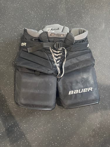 Intermediate Large 2023 Bauer Elite Hockey Goalie Pants (Used)