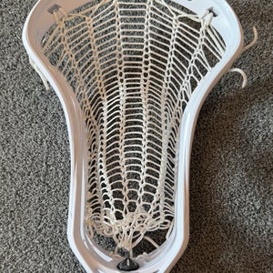 Strung Maverik Kinetik 2.0 White Head (New)