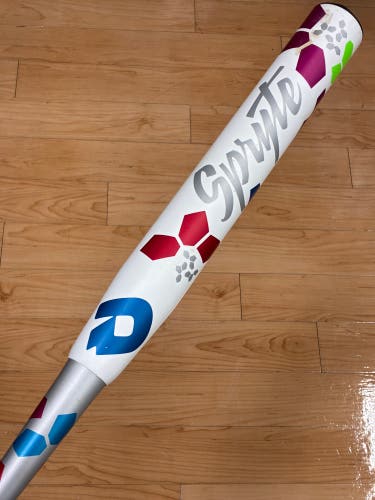 2020 DeMarini Spryte Composite Bat (-12) Composite 19 oz 31" (Used)