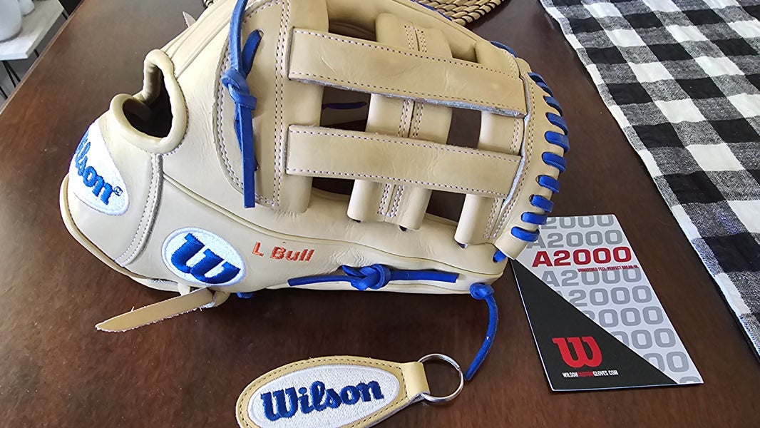 2025 Wilson RH Infield A2000 dw5 Baseball Glove 12" (New)