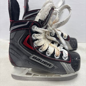 Bauer Vapor X30 Hockey Skates Regular Width 9 (Used)