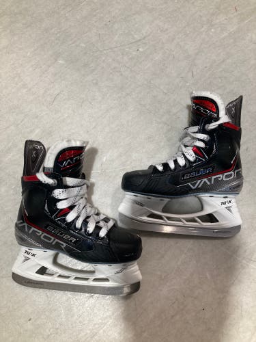 Bauer Vapor X Shift Pro Hockey Skates | Size 1.5