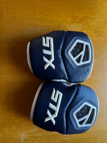 STX Cell elbow pad