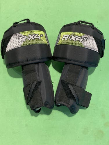 Used Warrior Ritual X4E Junior Goalie Knee Pads