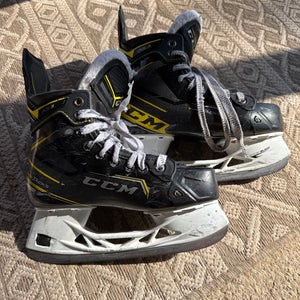 CCM Super Tacks AS3 Hockey Skates Regular Width Size 4 (Used)
