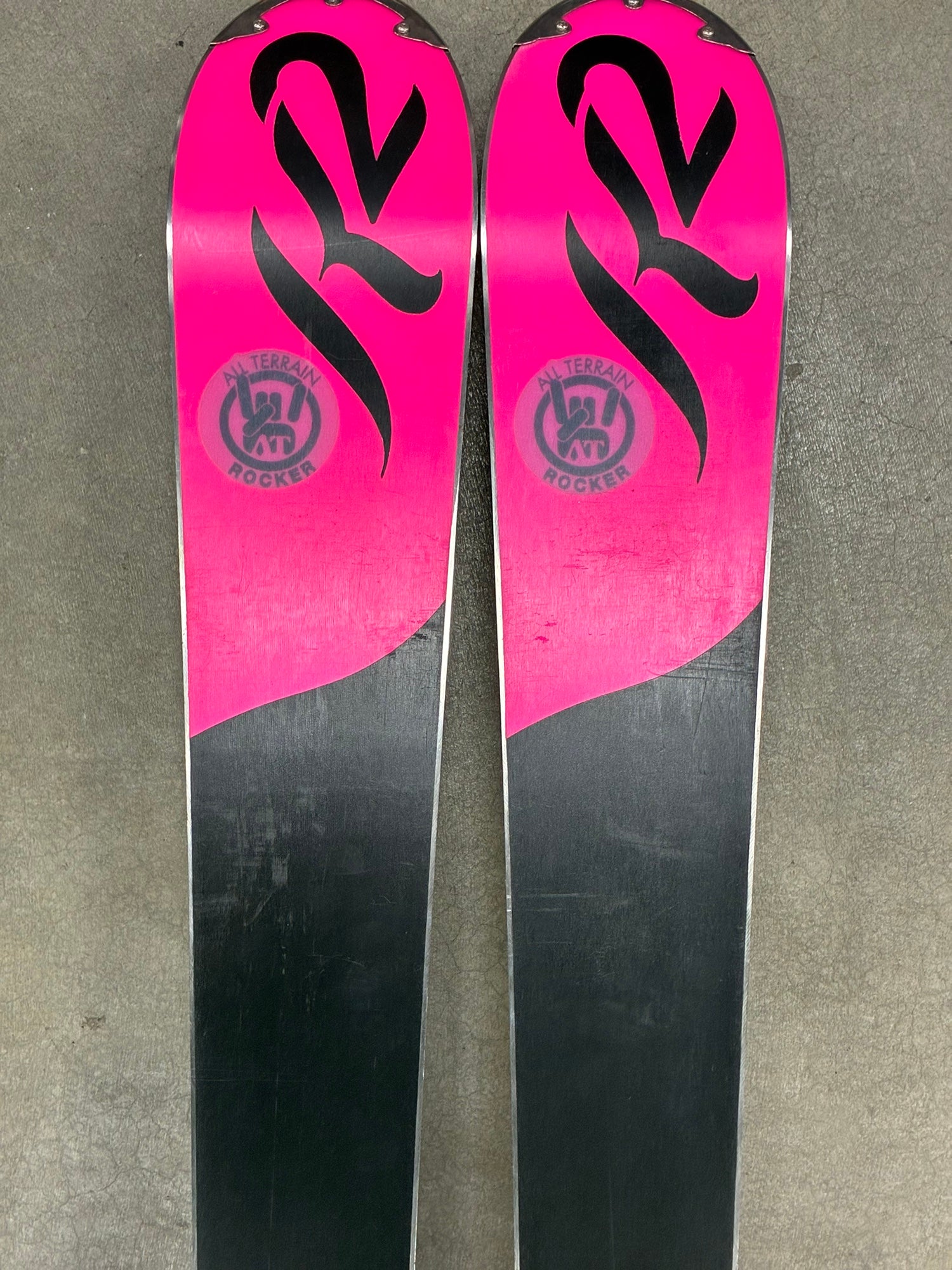 K2 SuperFree Women's Skis 146cm w/ Marker Bindings – All-Terrain