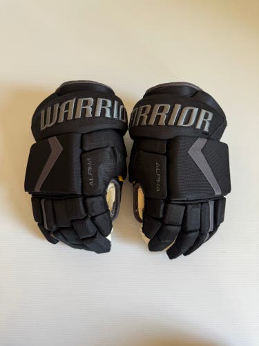 Like New Warrior Alpha Pro Gloves 14" Pro Stock Black/Gold
