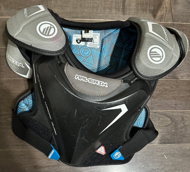 Small Youth Maverik Charger Shoulder Pads (Used)