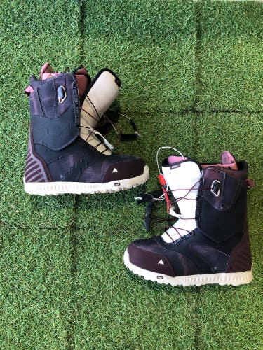 Women's 8.5 Burton Ritual Snowboard Boots (Used)