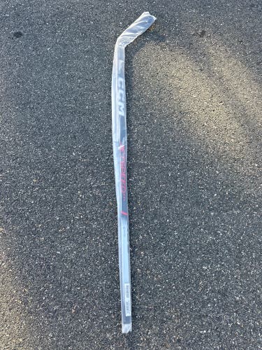 Senior CCM Ft+ Right Handed Hockey Stick P28 (New)