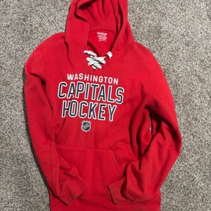 Washington Capitals  Men's Large Reebok Sweatshirt (Used)