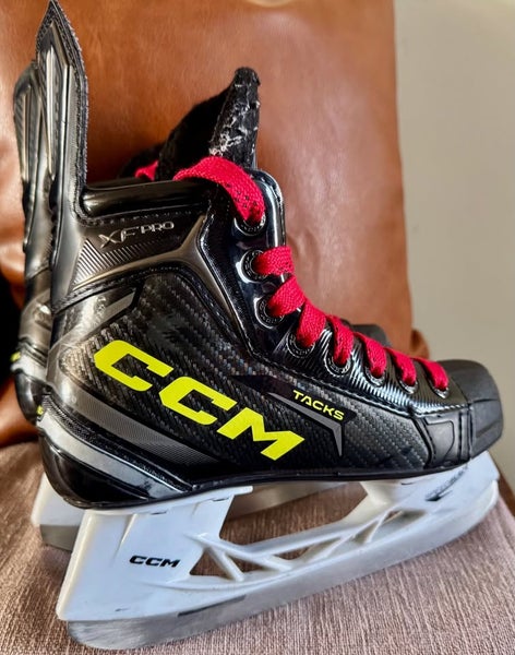 2024 CCM Tacks XF Pro Youth Hockey Skates - Y13.5