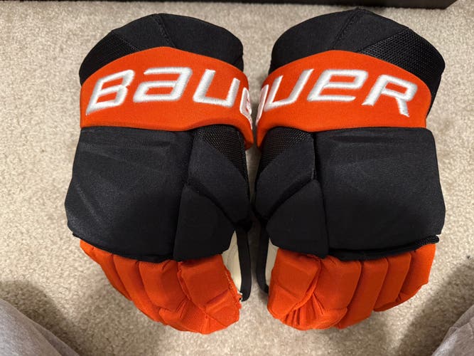 Brand New Bauer Hyperlite Ducks Hockey Gloves Size 14