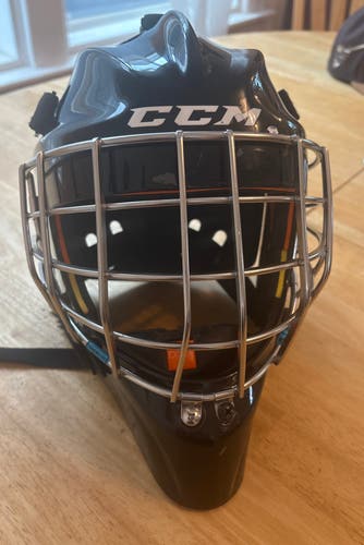 Junior 2023 Large CCM Axis 1.9 Goalie Mask (Used)